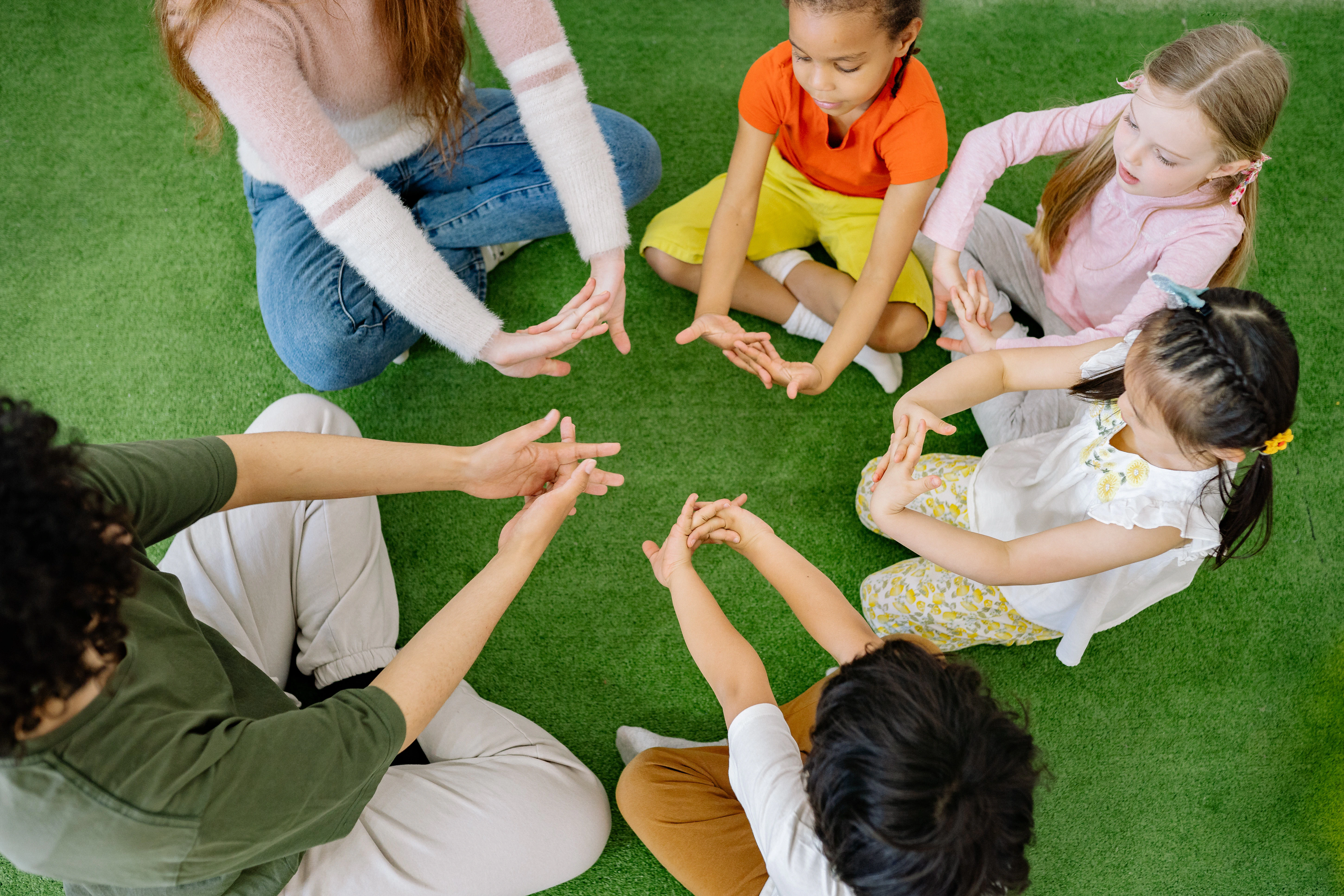 There are compelling reasons for small businesses, mid-size organizations, and large companies to provide comprehensive childcare benefits for employees.